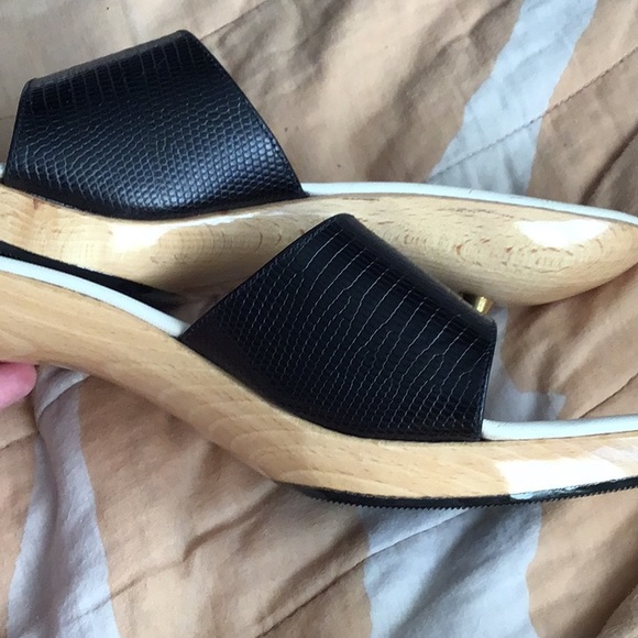 Finaaal RARE ! Gone tomorrow! SALE 🌟⚡️Phyllis Poland wood leather slide! - Picture 8 of 8